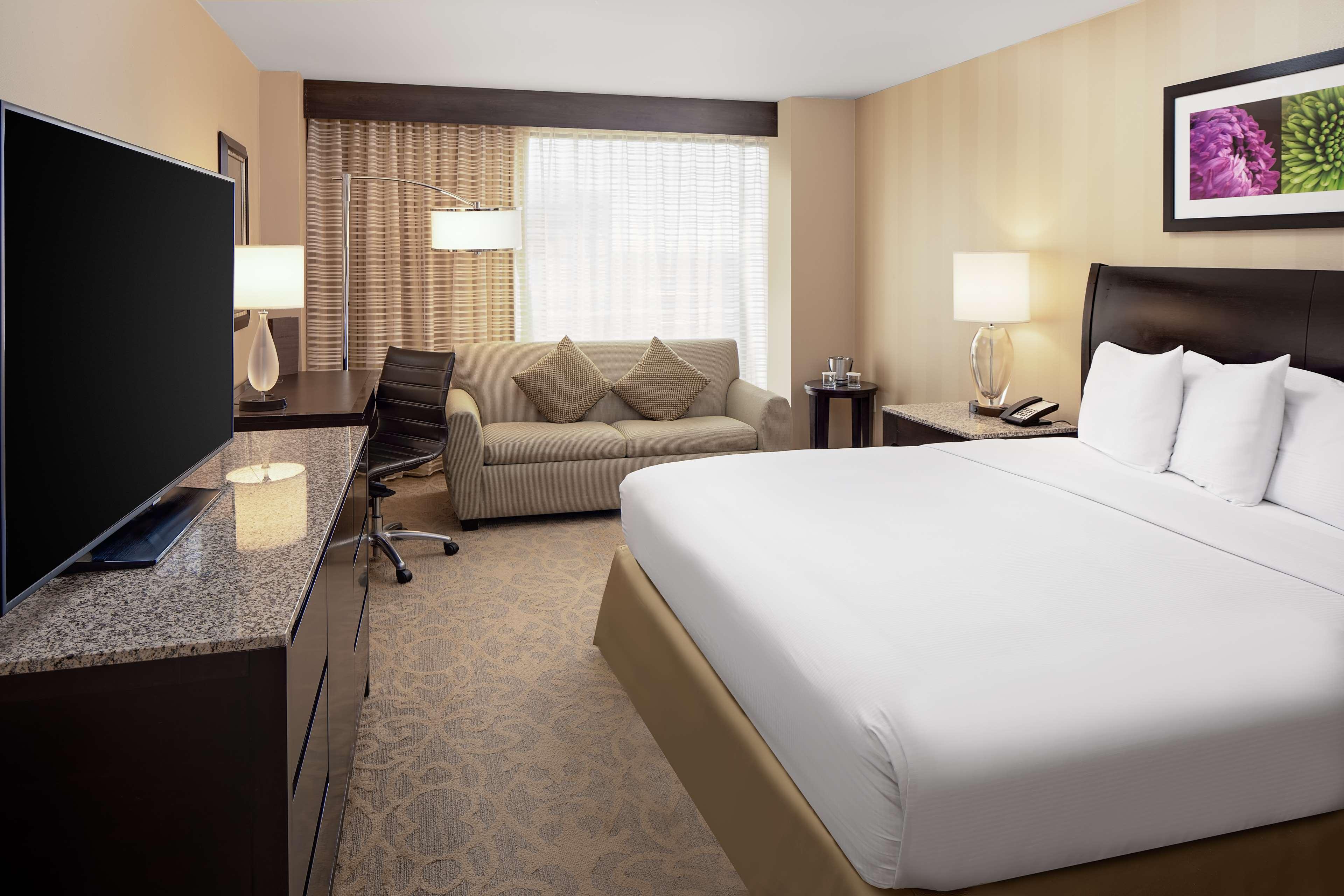 Hotel Zessa Orange County Airport, A Doubletree By Hilton Santa Ana Eksteriør billede