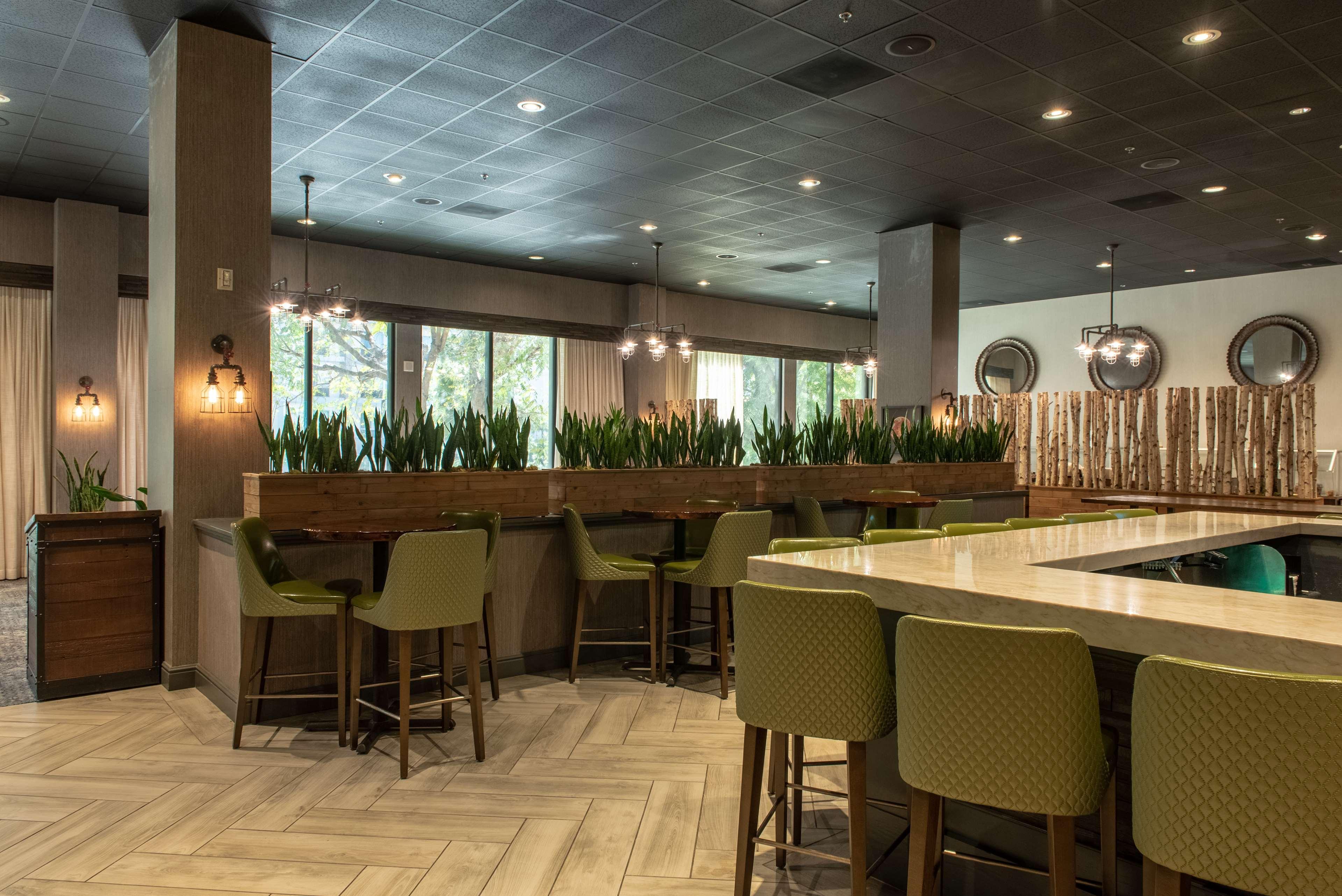 Hotel Zessa Orange County Airport, A Doubletree By Hilton Santa Ana Eksteriør billede