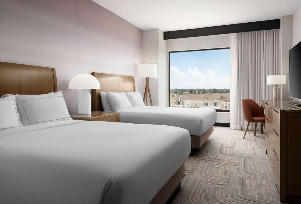 Hotel Zessa Orange County Airport, A Doubletree By Hilton Santa Ana Værelse billede